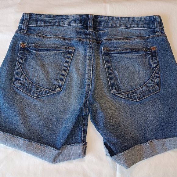 Blue jeans shorts - size 6 - Picture 4 of 4